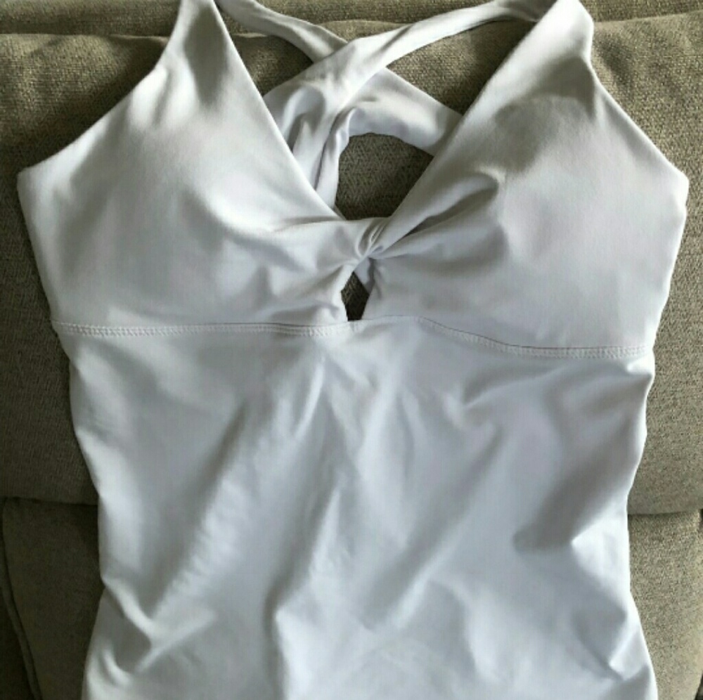 Fabletics White Medium Tank